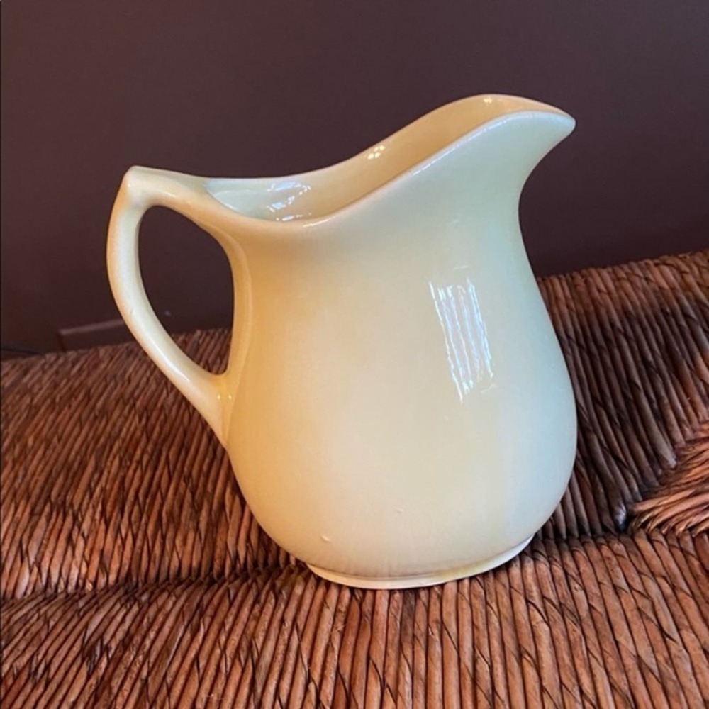 Vintage‎ Robinson Ransbottom Yellow Pitcher - Picture 2 of 4